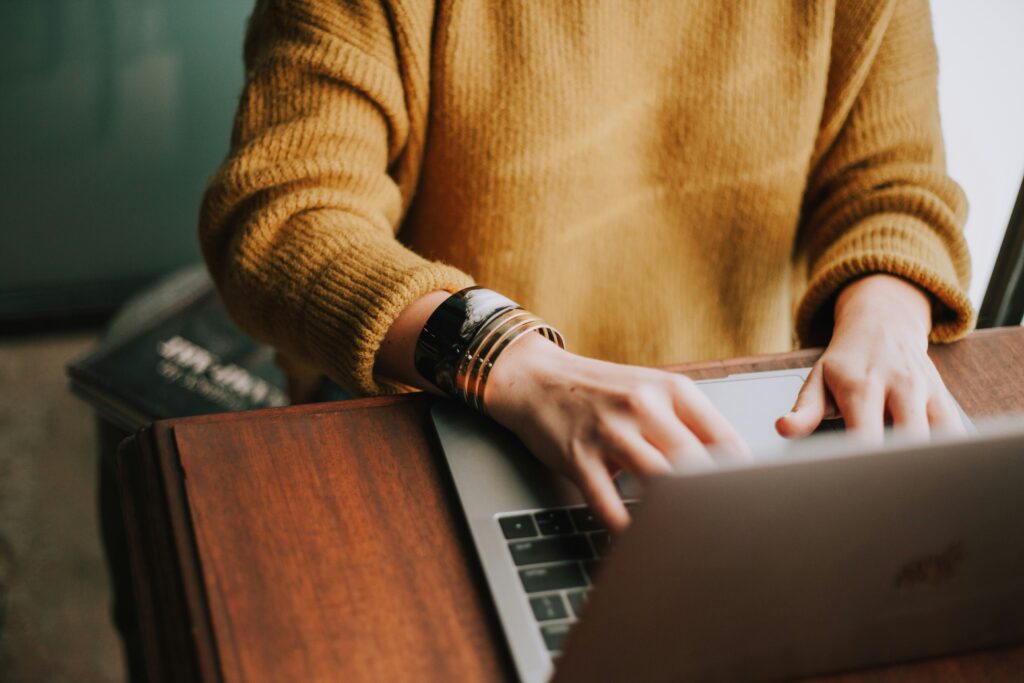 Hello World Featured Image